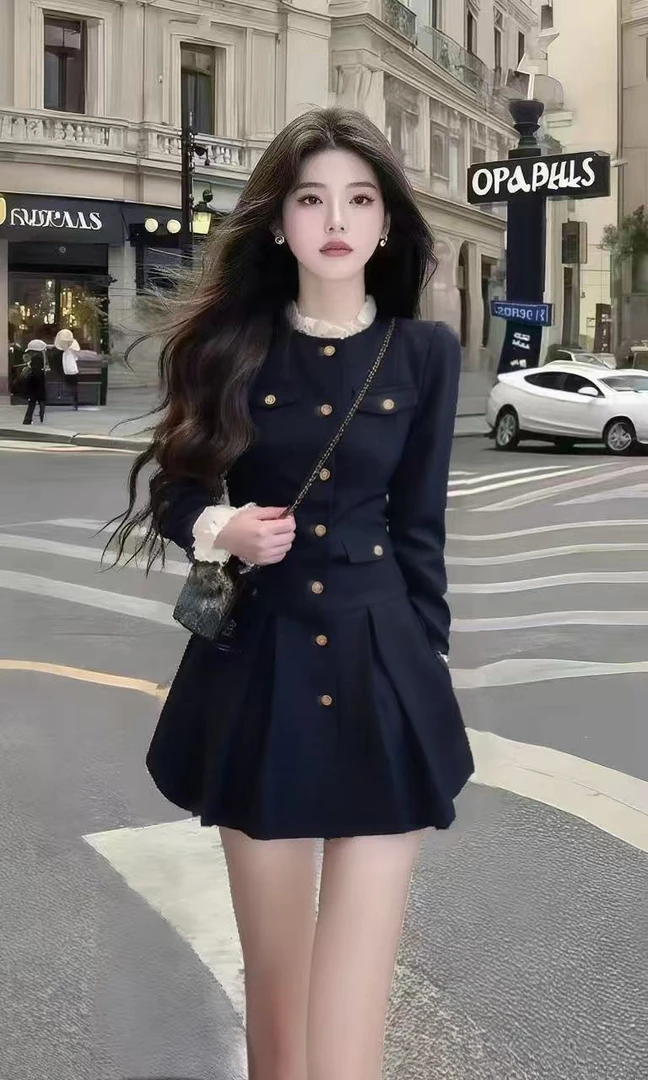 新款时尚休闲通勤风黑色圆领长袖修身收腰设计感连衣裙女气质显瘦