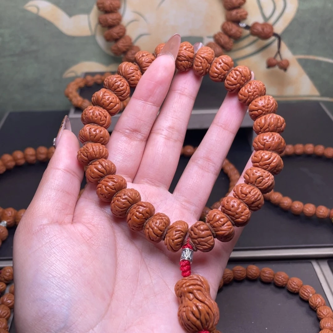 桃核吊坠15大肠纹手持