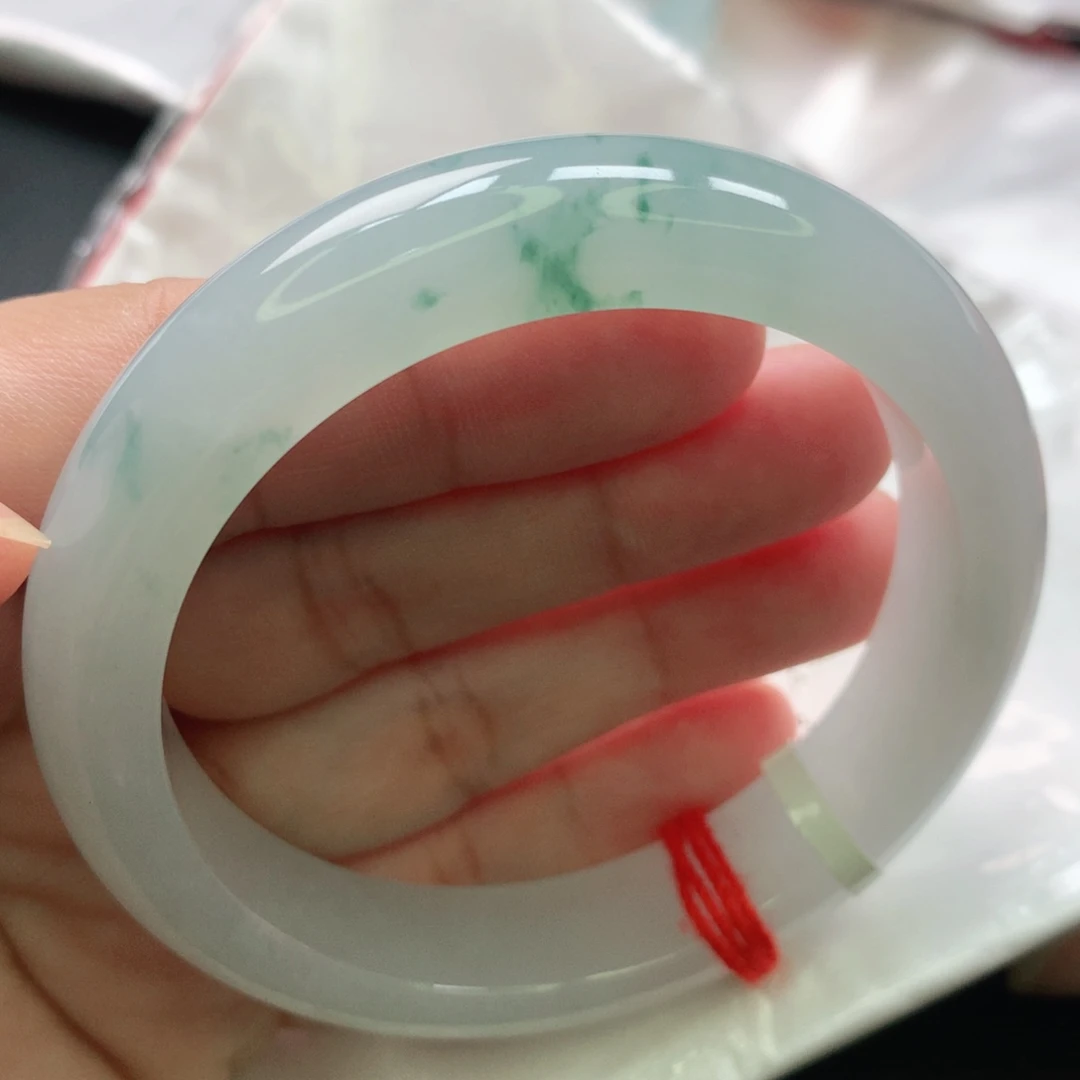 未镶嵌手镯翡翠缅甸55.56