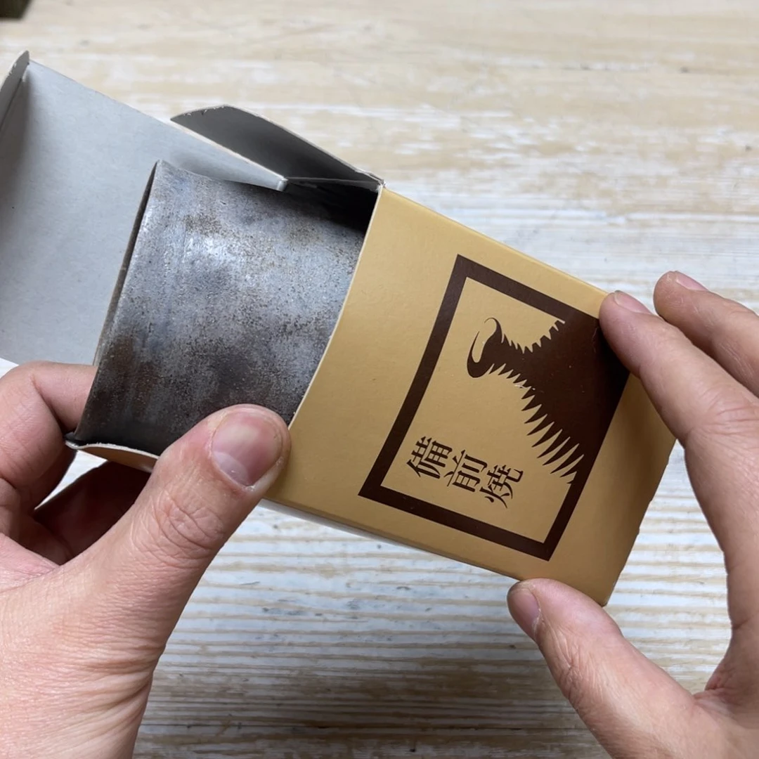 瓷片草****3密密麻麻地排列着