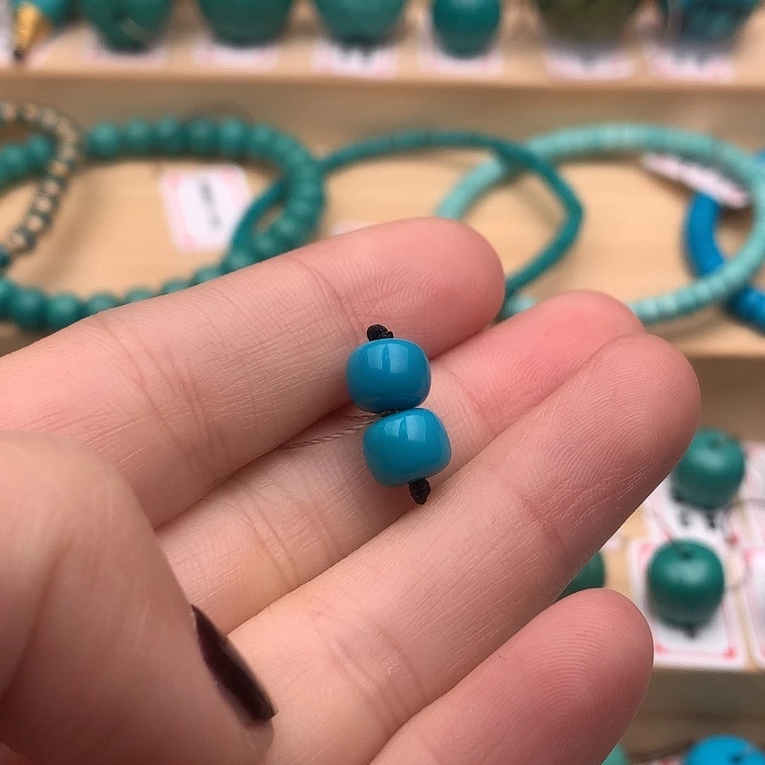 未镶嵌绿松石耳饰