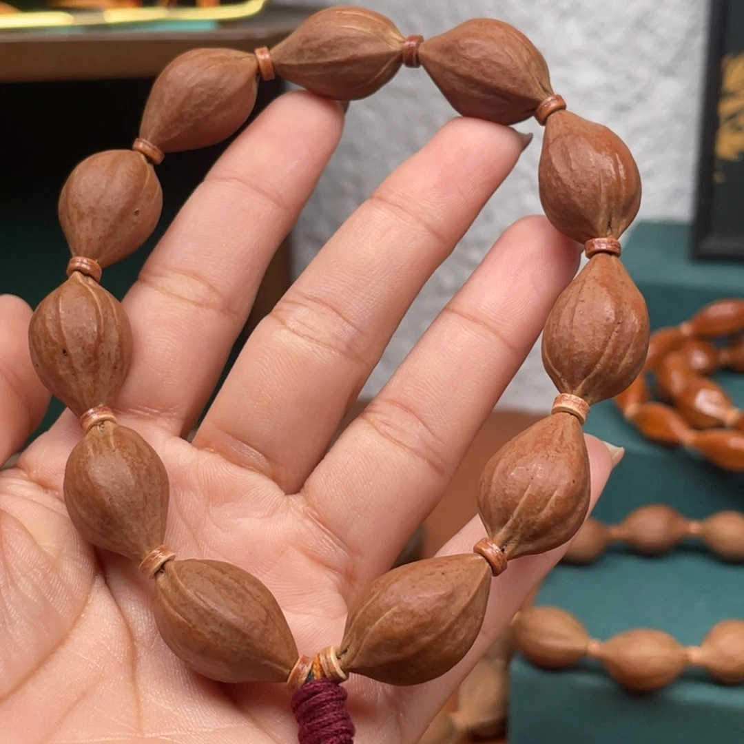 S***！橄榄核手串/手链老油核三面佛