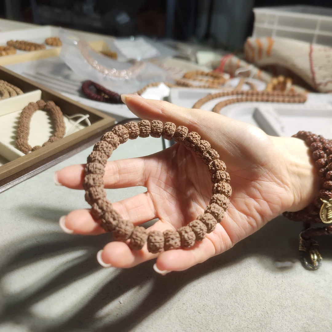 【三】平细精挑手串单圈11-13mm左右