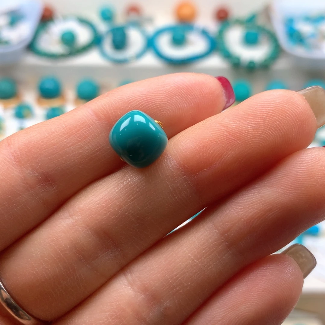 绿松石配饰未镶嵌往****0