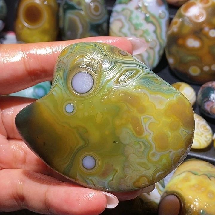 玛瑙/玉髓未镶嵌珠宝奇石87