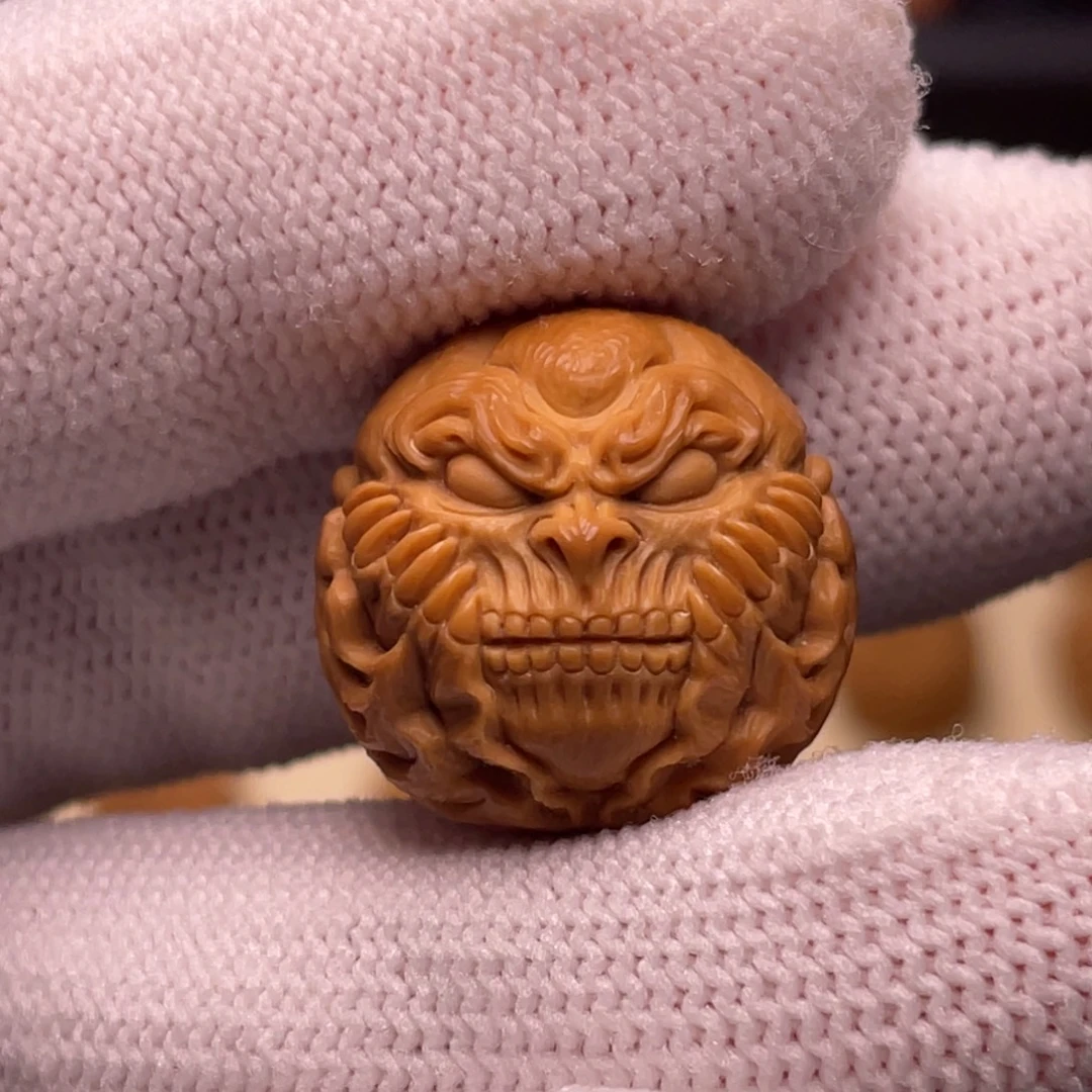 猴头核桃吊坠魔爪19