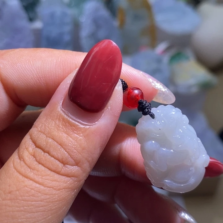 【闪购商品】翡翠挂件未镶嵌马