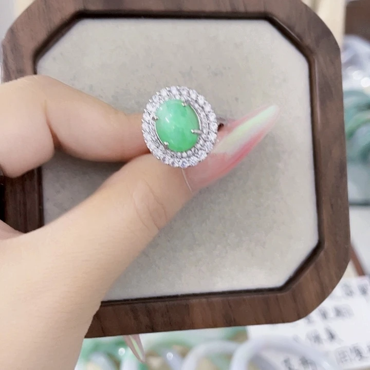 翡翠未镶嵌颈饰天然翡翠Ａ货