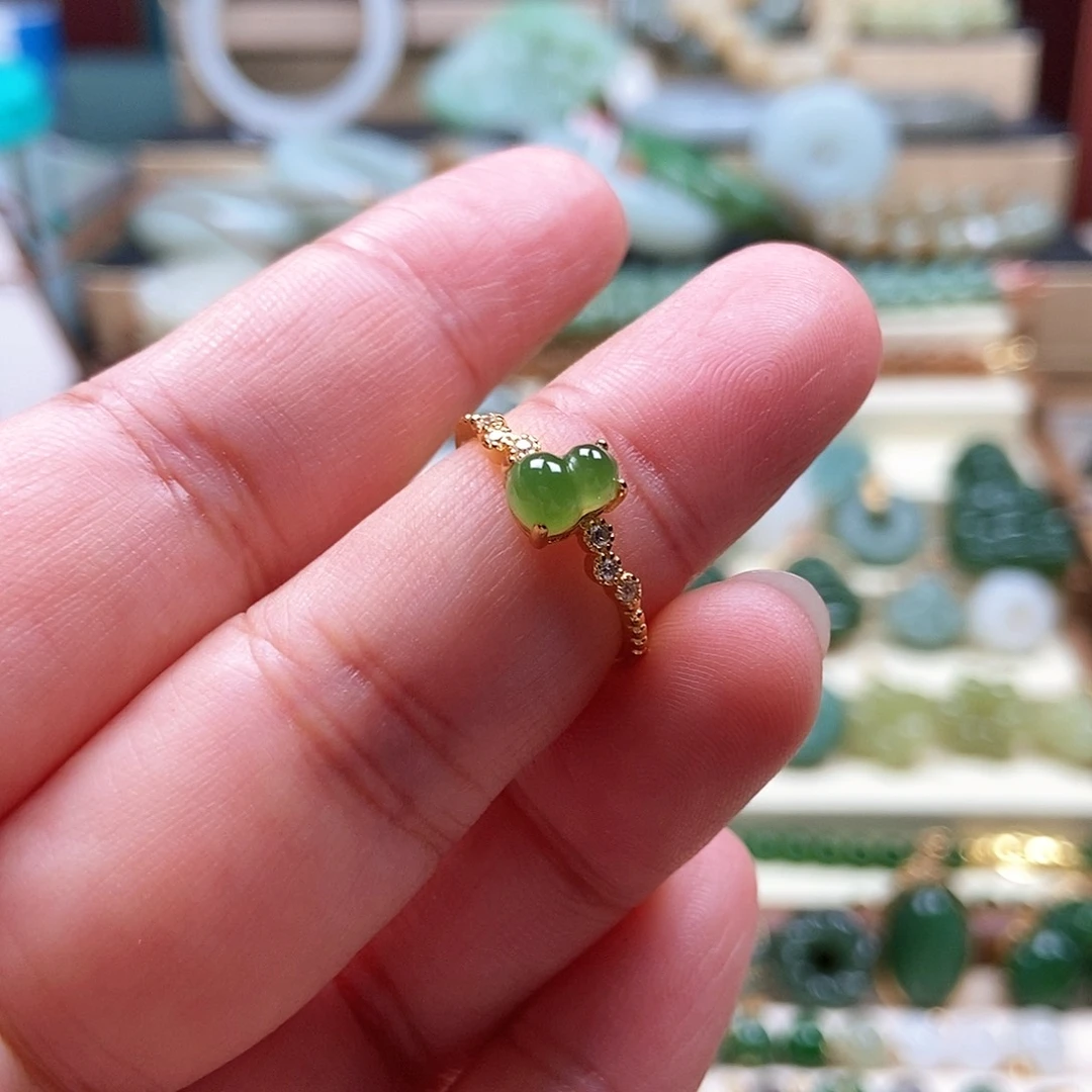 银S925镶嵌戒指和田玉