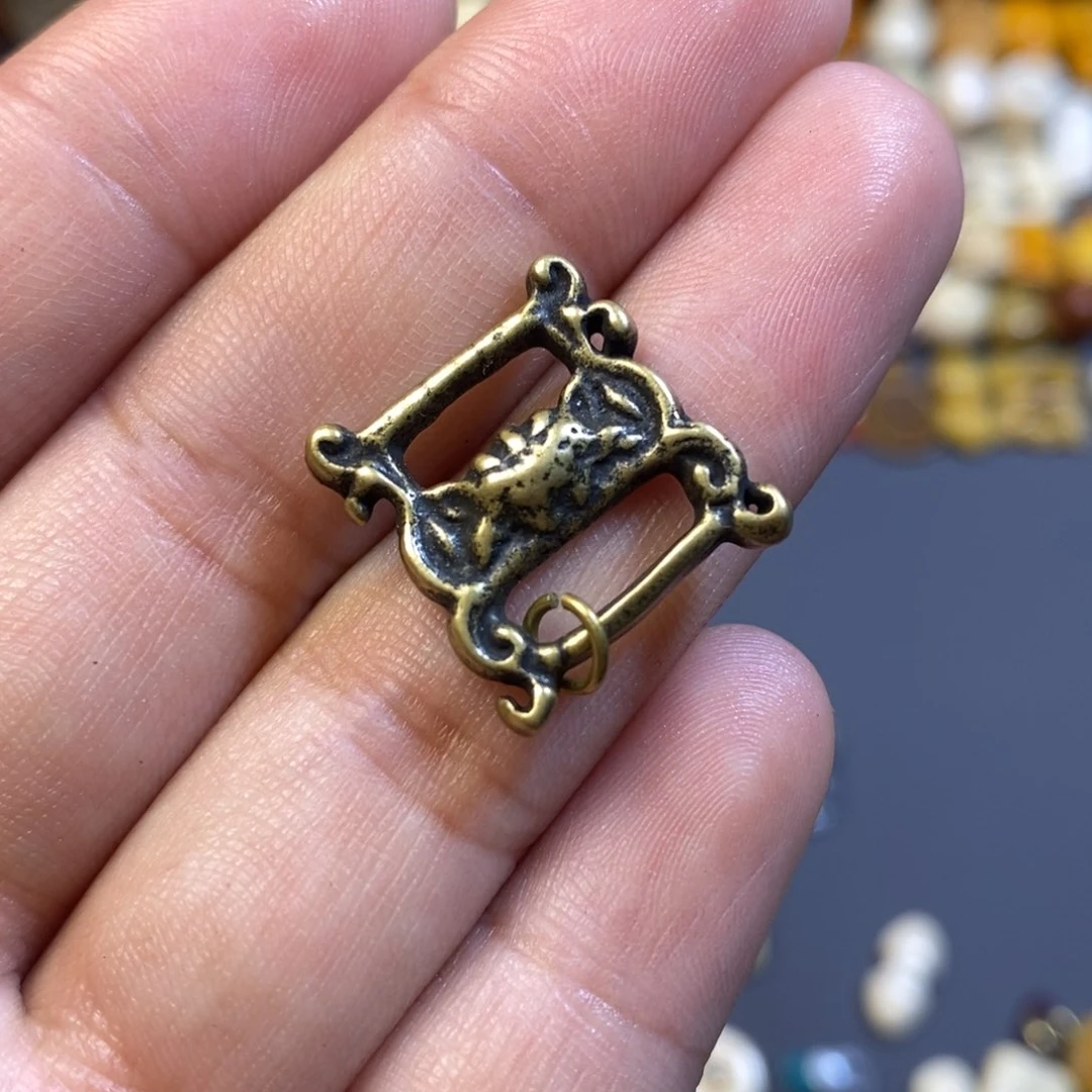 琉璃颈饰青****?配饰金属扣