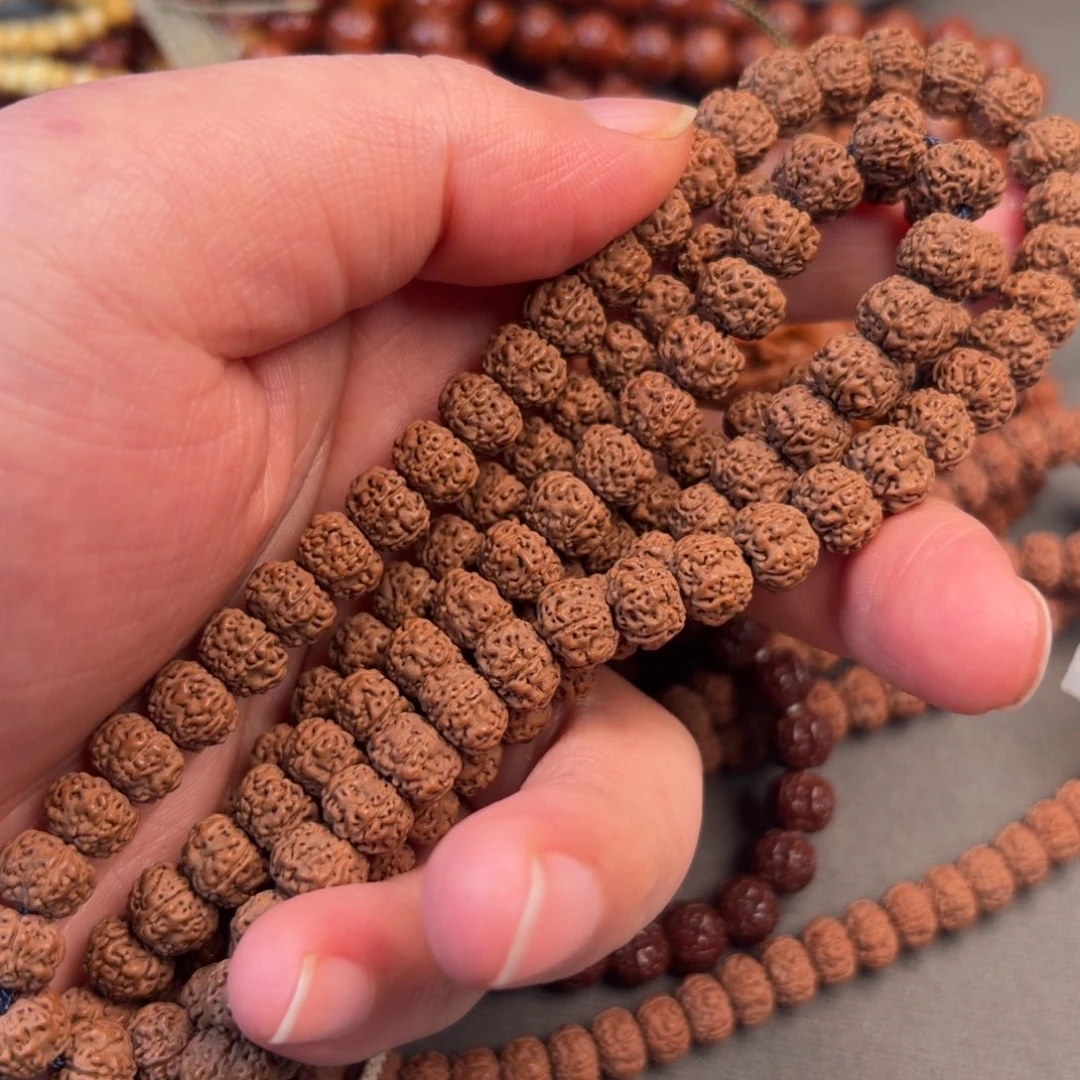 大叶紫檀（黑酸枝木类）