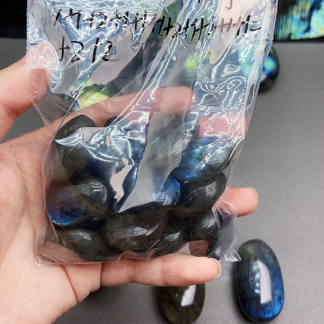 小***芋颈饰银S925镶嵌紫晶