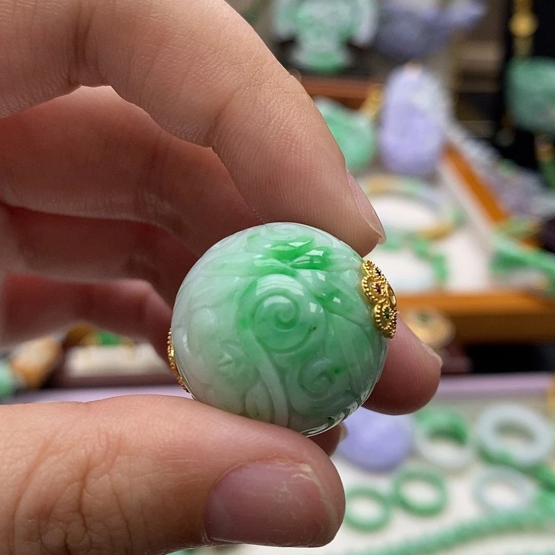 翡翠未镶嵌颈饰单珠24