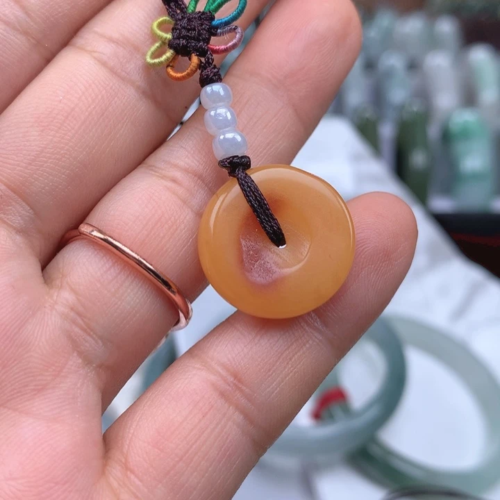 琥珀未镶嵌颈饰天然琥珀