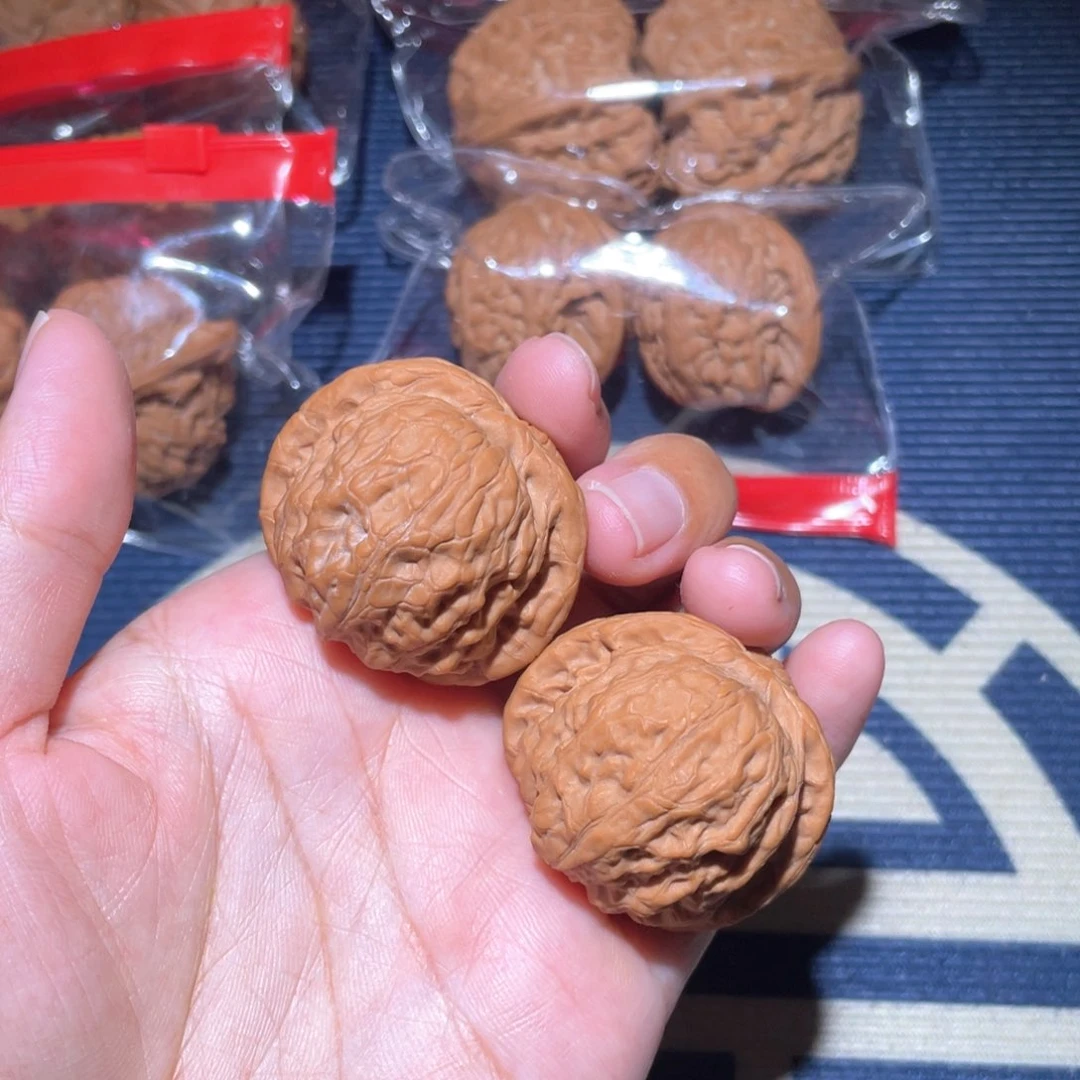 文玩核桃把件凤凰山39