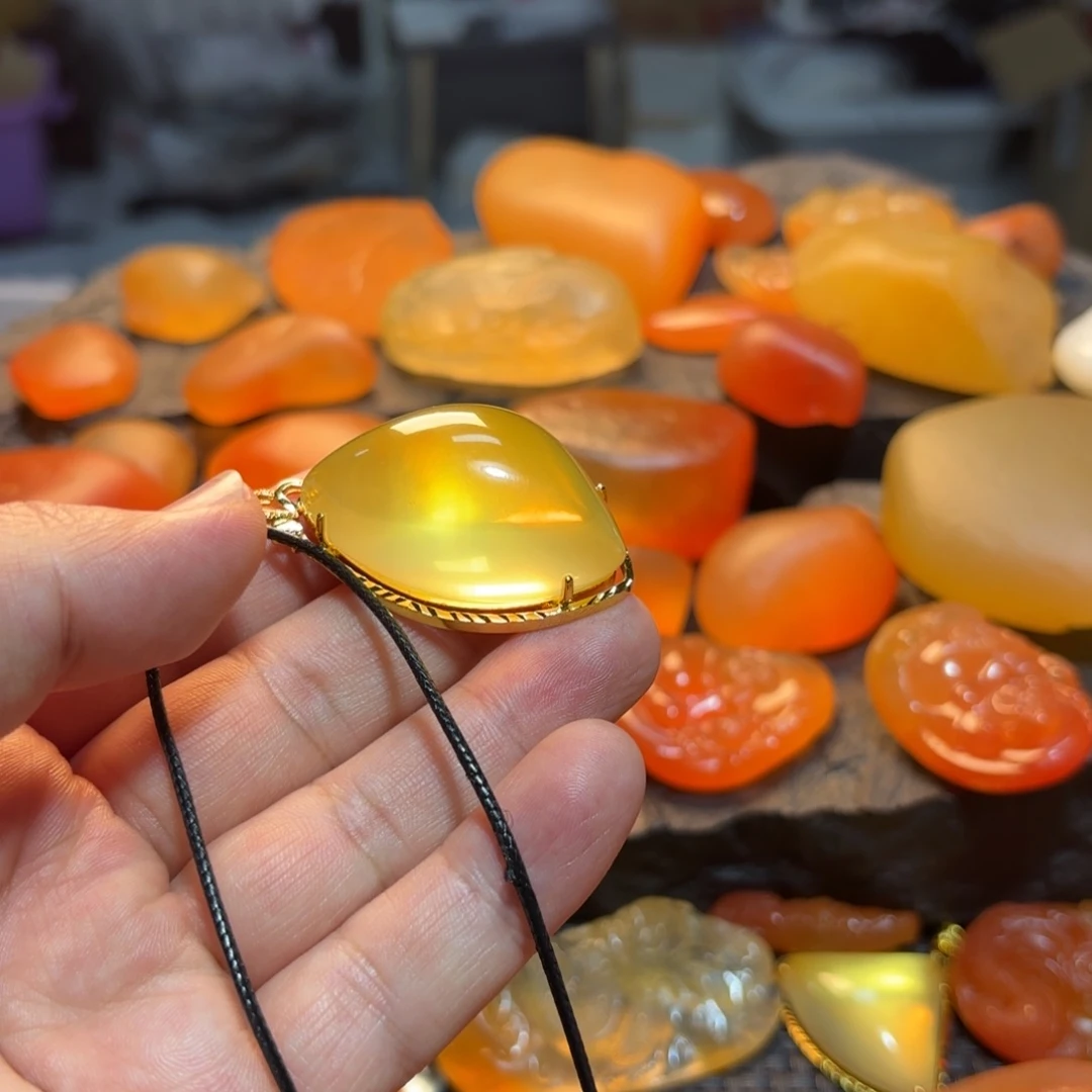 石英质玉裸石未镶嵌善***蛋