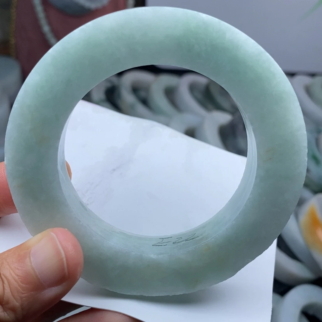 定制翡翠未镶嵌正圈