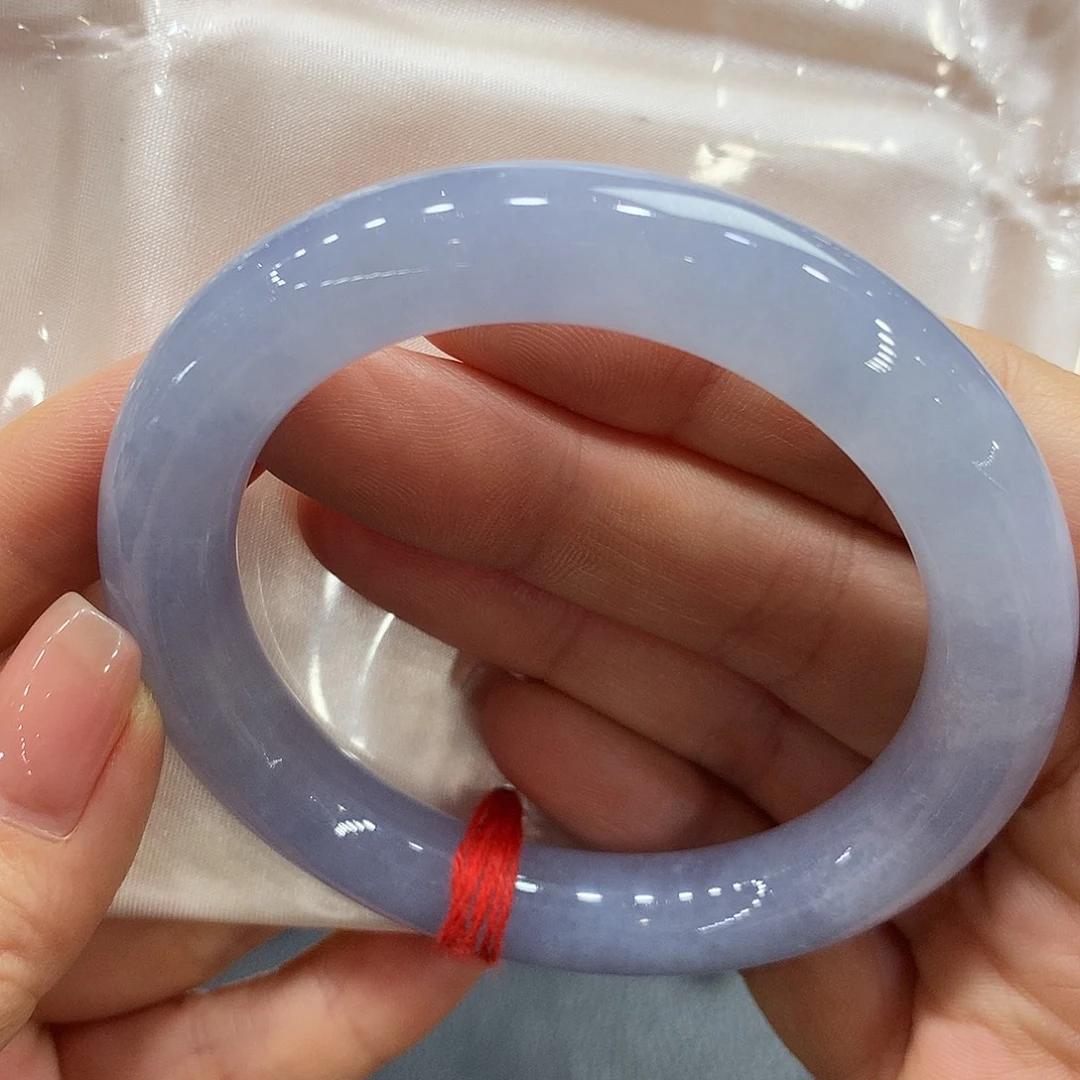 翡翠未镶嵌手镯55圆条两天鉴赏