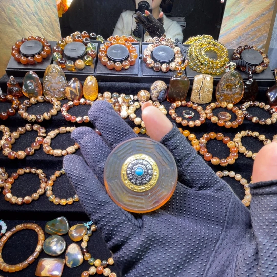 琥珀未镶嵌手串转盘