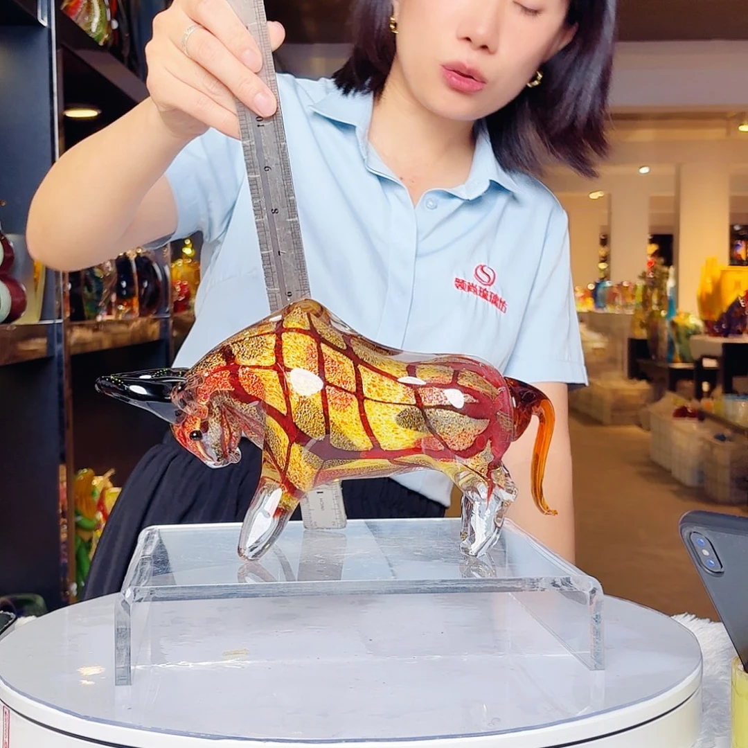 琉璃手工艺品琉璃岛上有个叫金毛