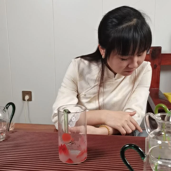 手柄款高硼硅玻璃鸿运当头水杯