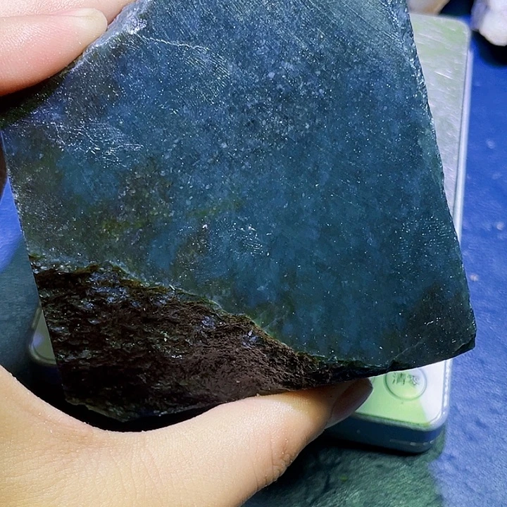 和田玉（糖玉）未镶嵌珠宝半成品