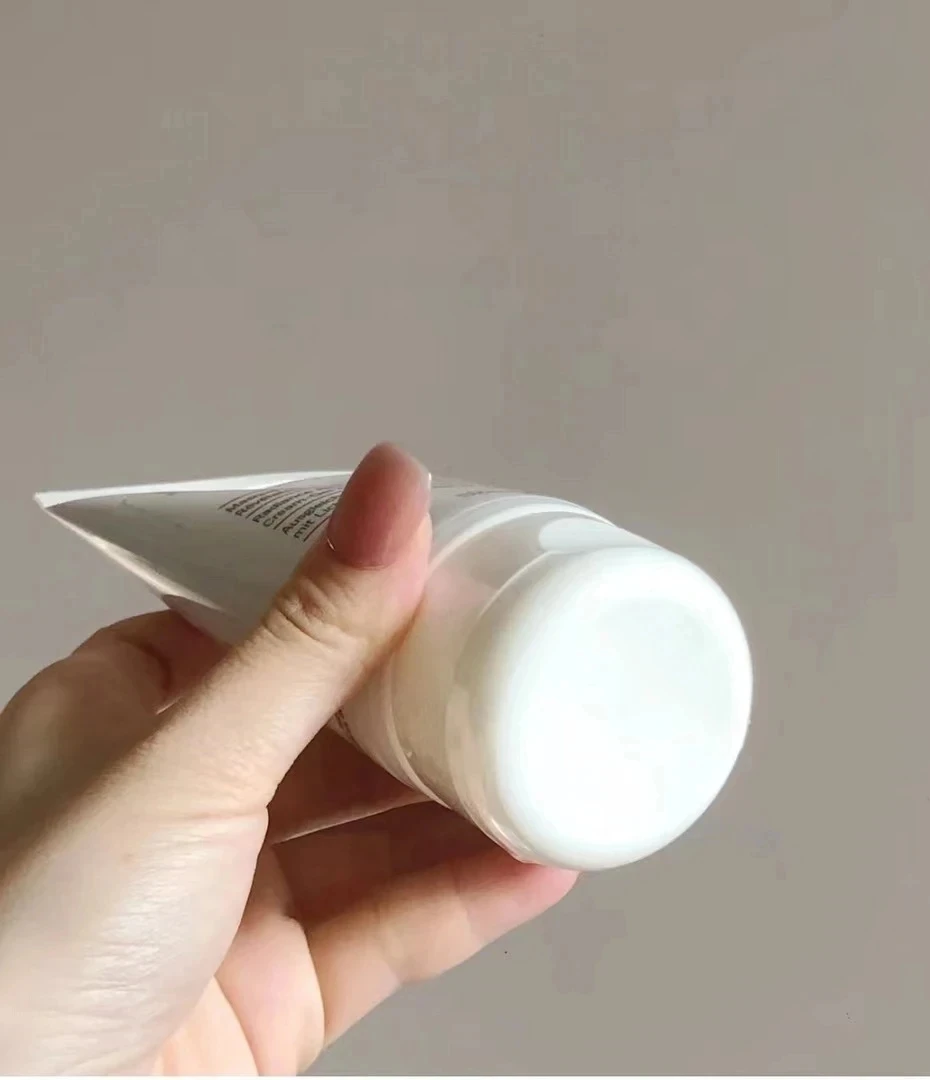 ry   洁面洗洗精华面膜