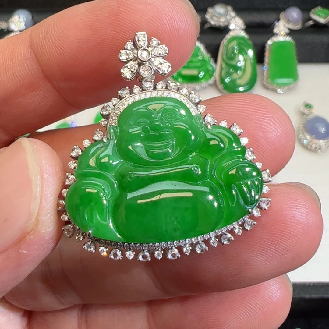 翡翠吊坠(不含链)18K金镶嵌