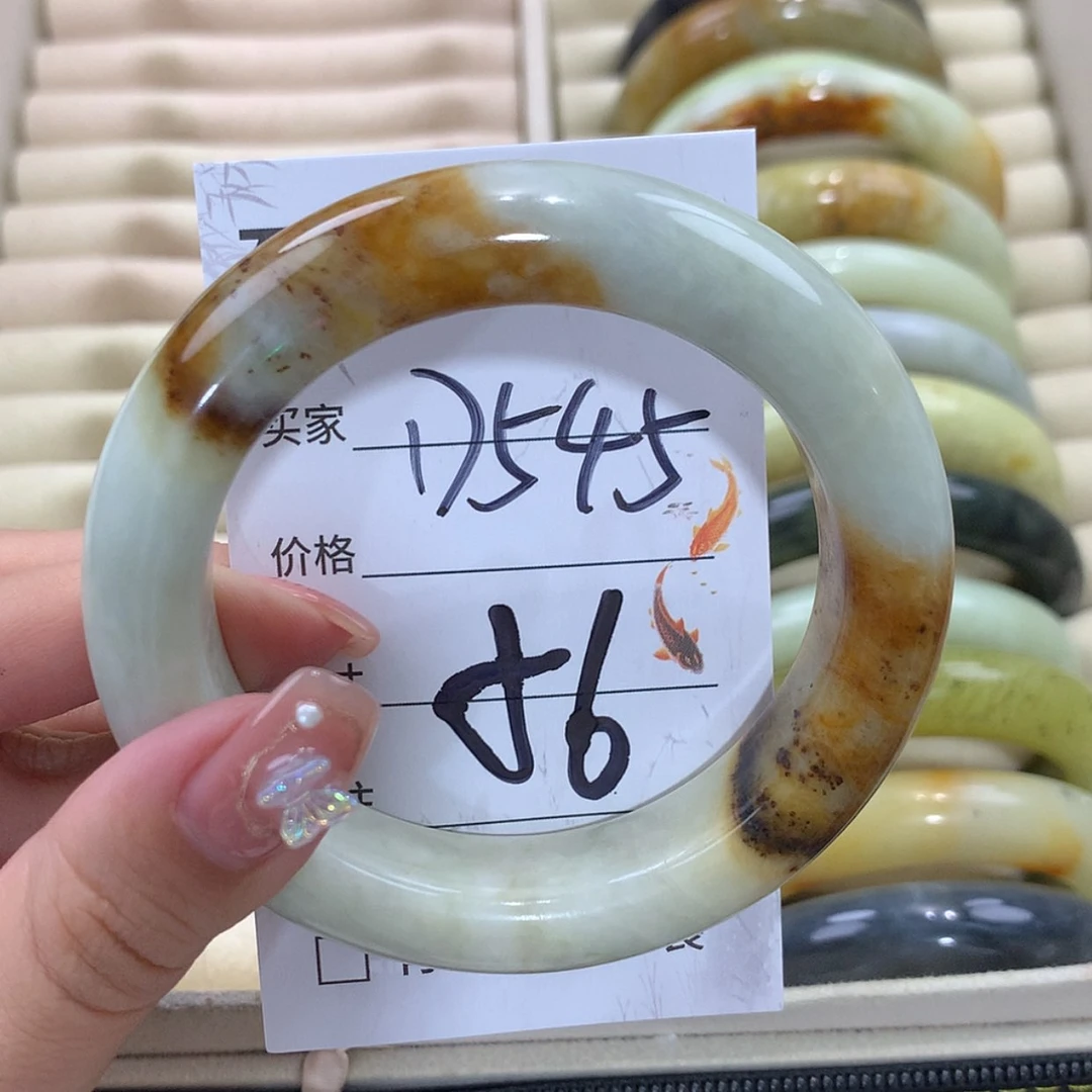 【闪购商品】未镶嵌蛇纹石玉手镯