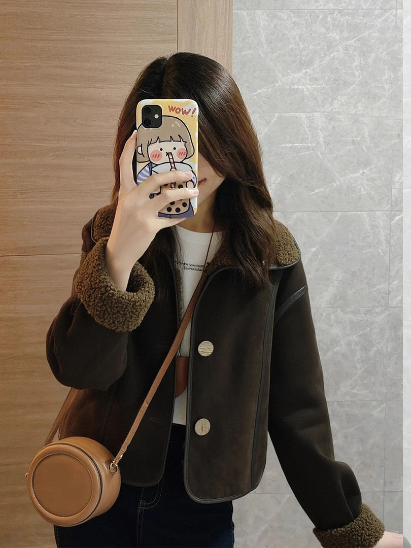 2025新款上新女装咖色翻领皮毛一体加绒加厚短款棉服外套女冬季