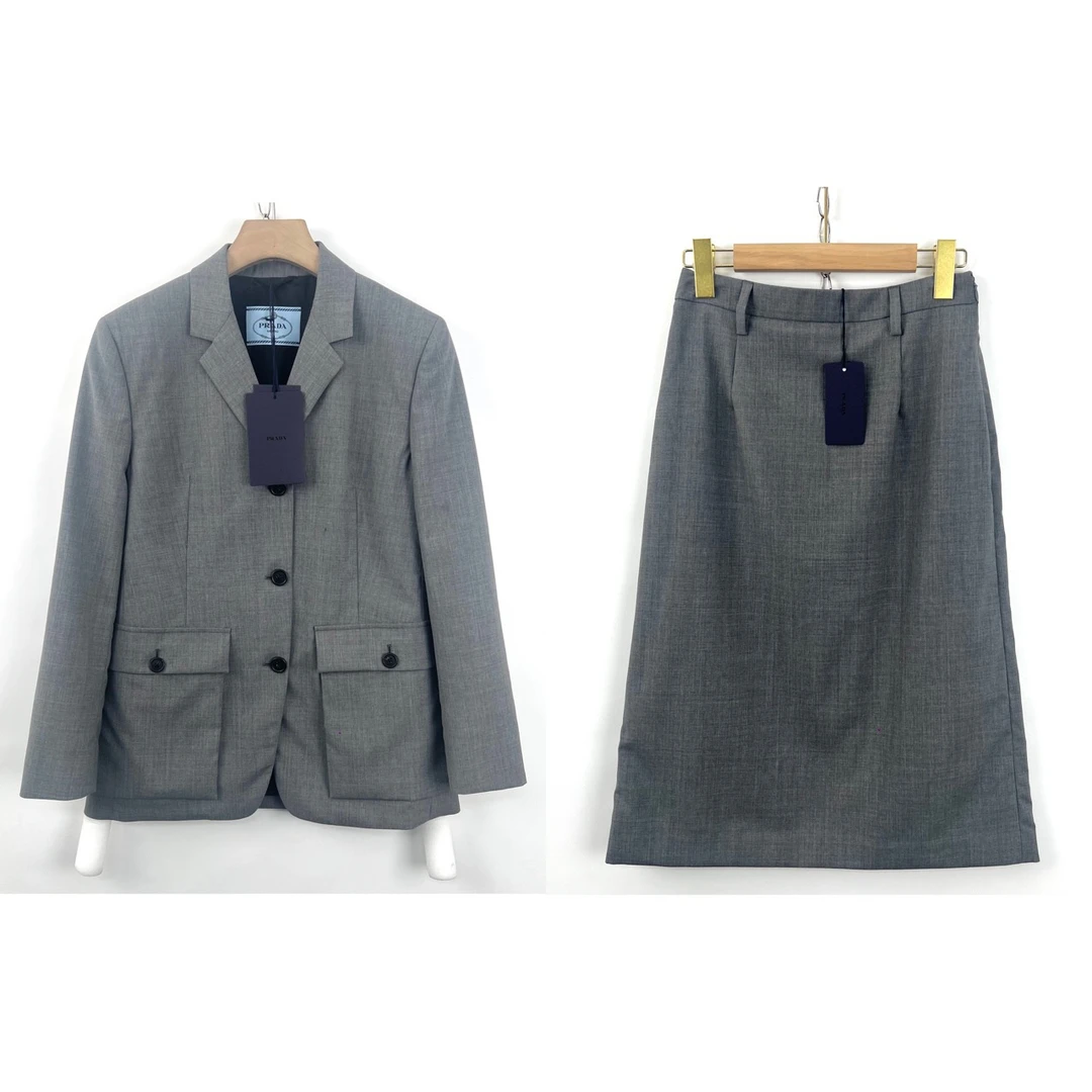 全新未使用 Prada/普拉达 38码/灰色羊毛休闲套装/1061/1056