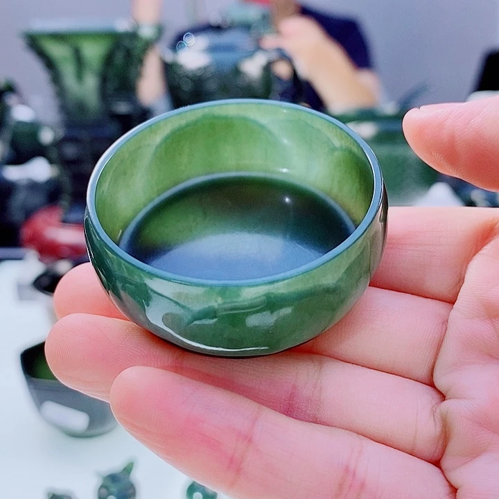 未镶嵌和田玉（青玉）把件