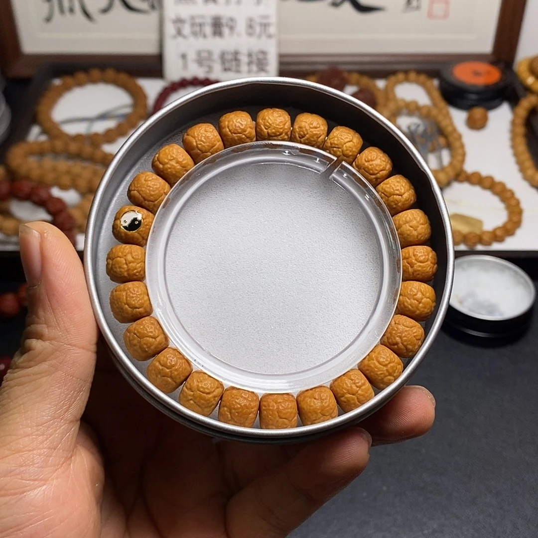 吊坠猴头核桃全品饕餮10左右63号