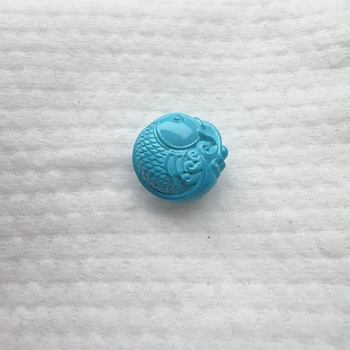 尺寸：17/16/9左右雕刻蓝锦鲤配珠一颗