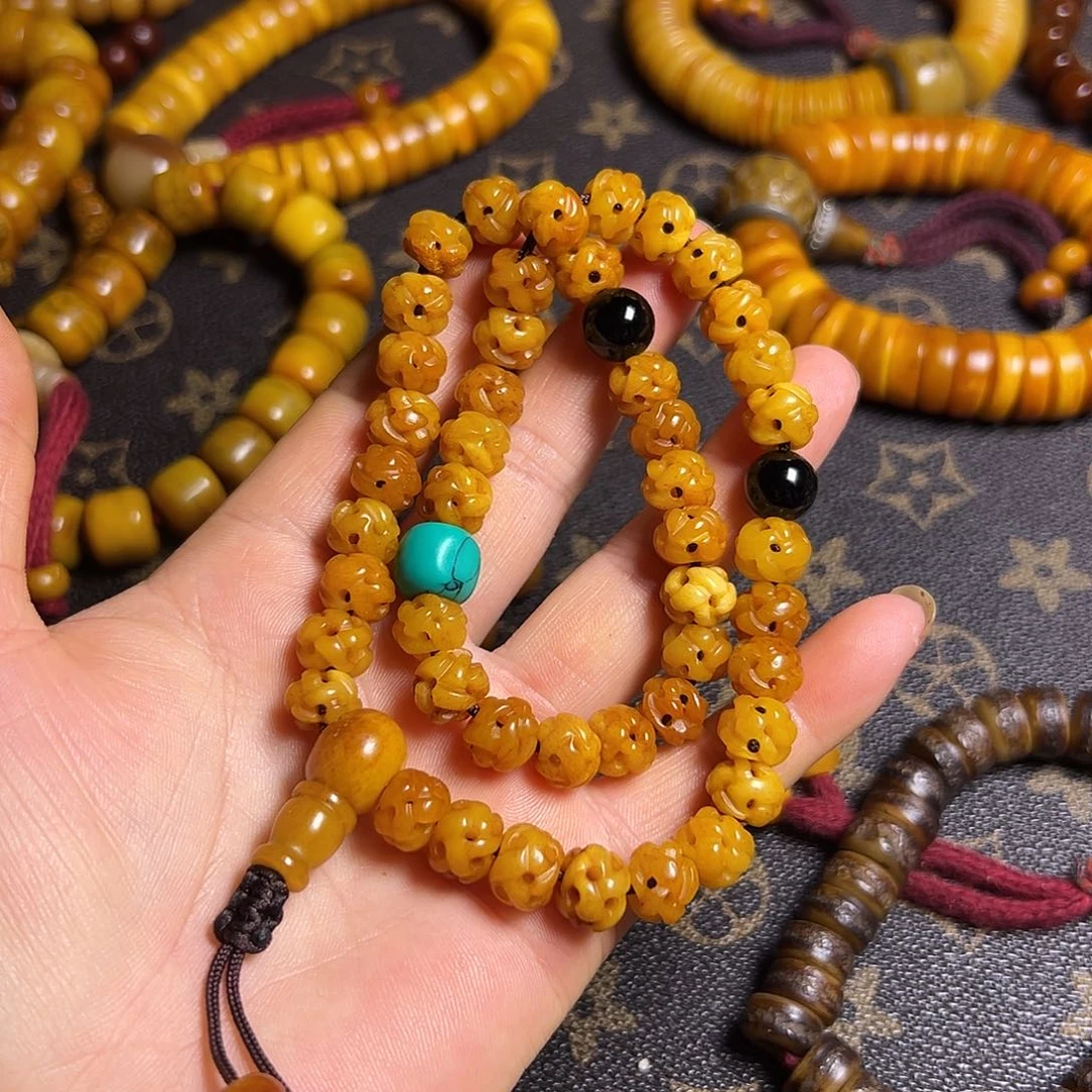 香榧木藏区手串牛骨