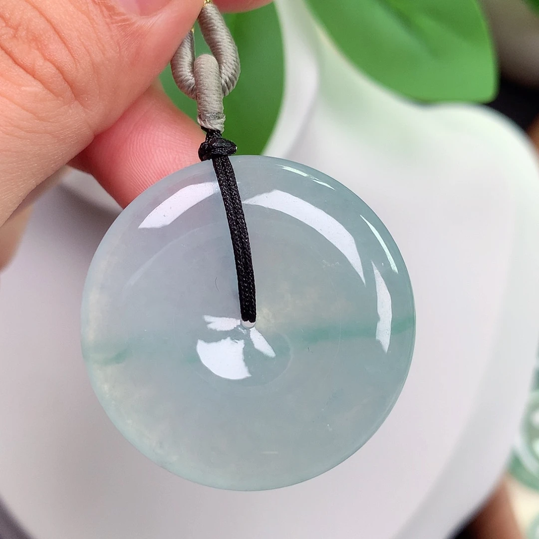颈饰未镶嵌翡翠平安扣 35x6.3mm