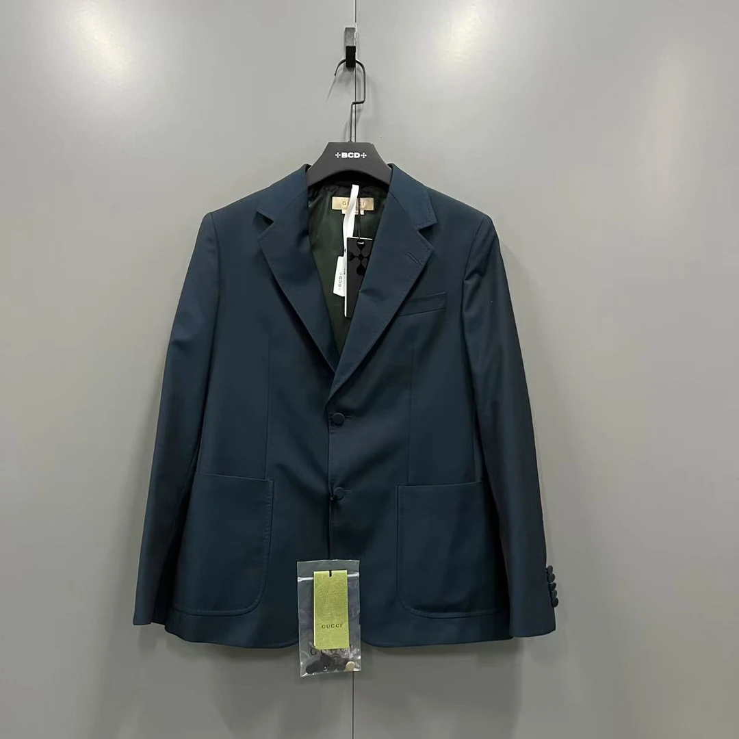 99新 GUCCI/古驰 （bb1）藏青色西服 48码/28000/吊牌 bc011146