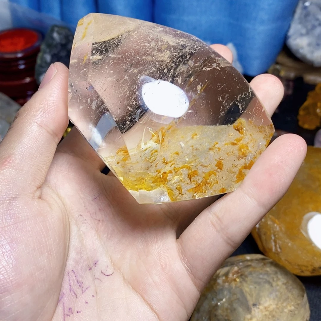 水晶天然黄礁花随形未镶嵌和**?