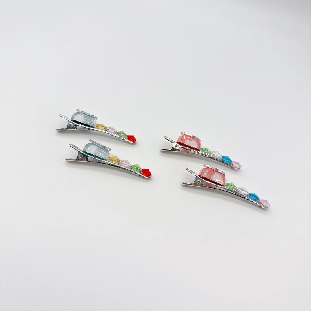 Mi33 彩色闪钻爱心鸭嘴夹 Y61060Q4-6