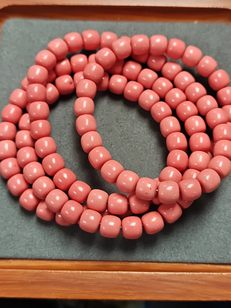 M584号-8mm芙蓉粉直切108佛珠毛衣链