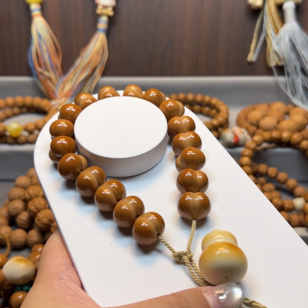 鱼***️猴头核桃手串16➕屁桃精品福利