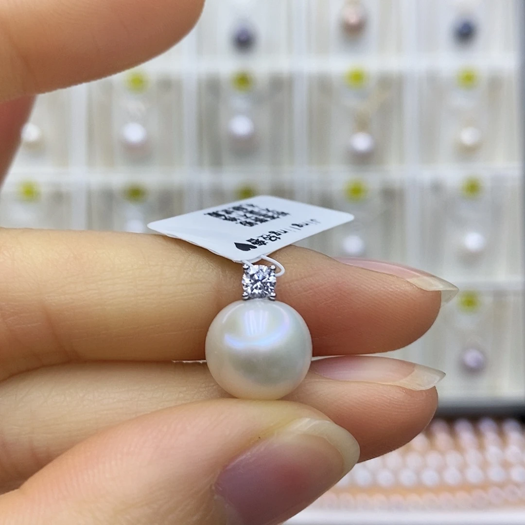 淡水珍珠银S925镶嵌吊坠(赠链)