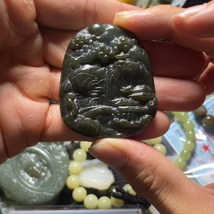 和田玉未镶嵌珠宝奇石