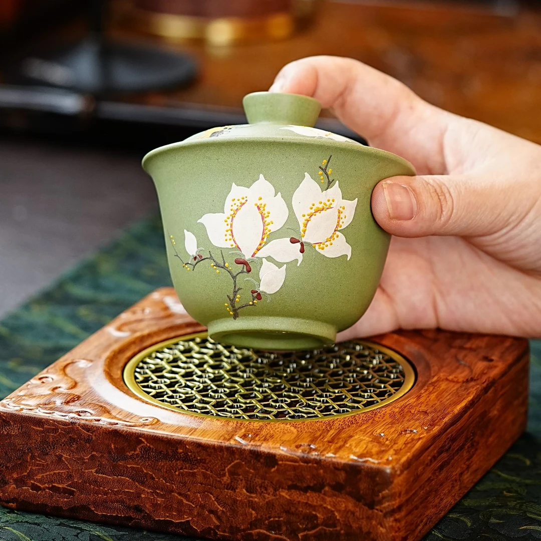 宜兴正宗紫砂陶瓷豆青碗盖中式玉兰花杯手绘泥绘蝶恋花复古主人杯