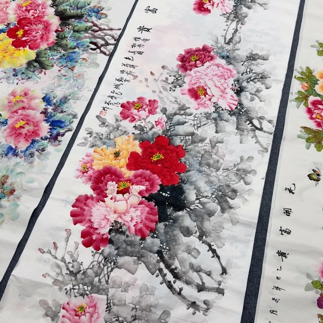 南***山国画尺寸70X180纯手绘作品