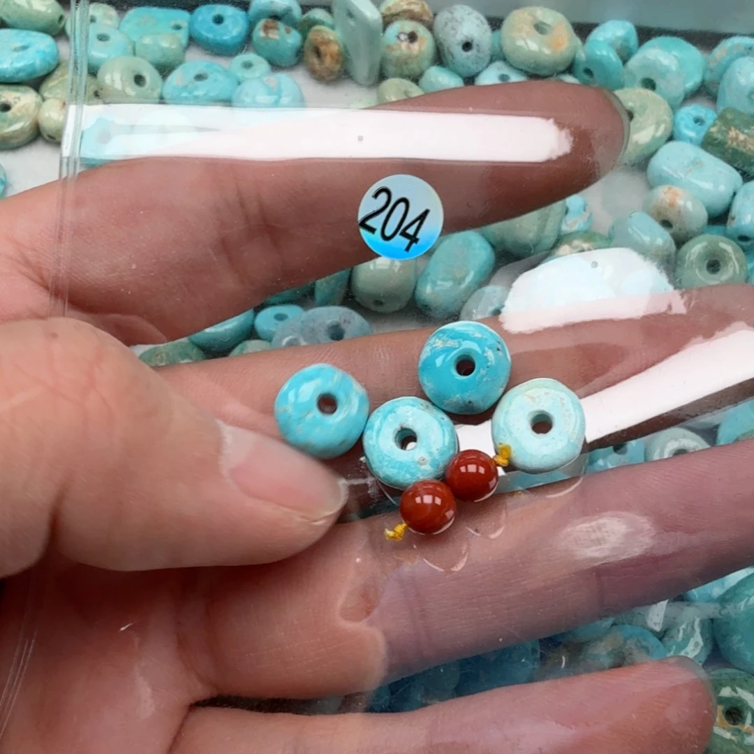 南红玛瑙未镶嵌珠宝奇石