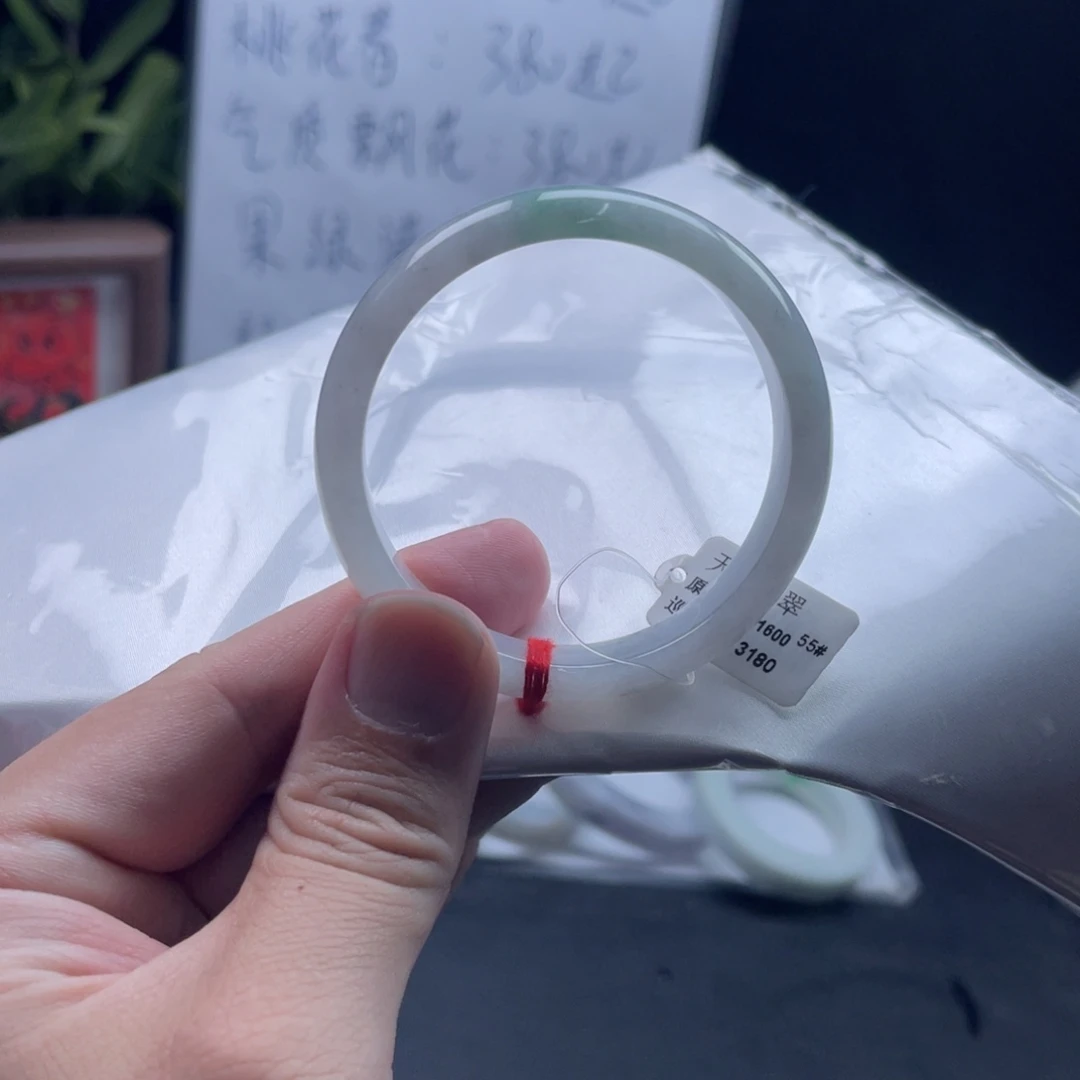 翡翠未镶嵌手镯55正圈