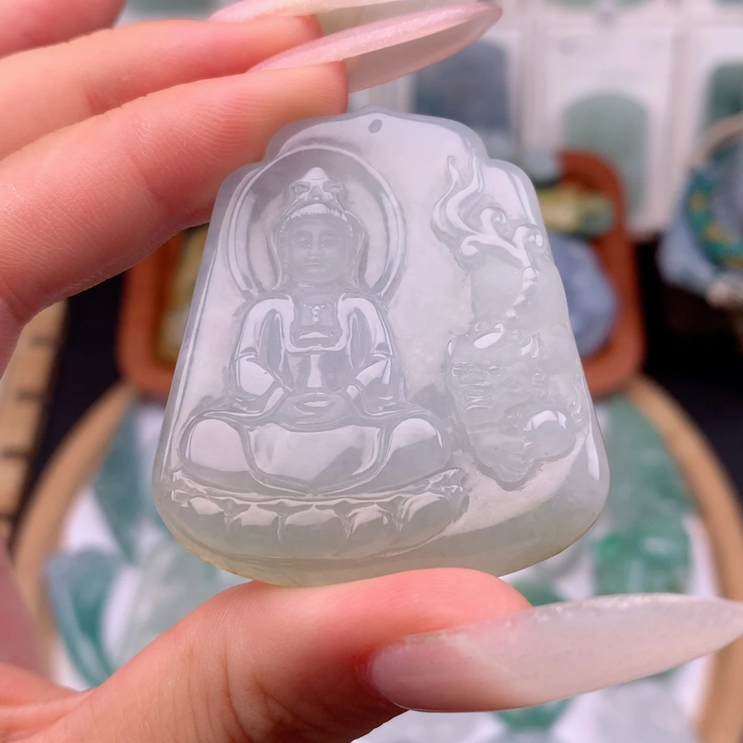 颈饰未镶嵌翡翠文殊菩萨
