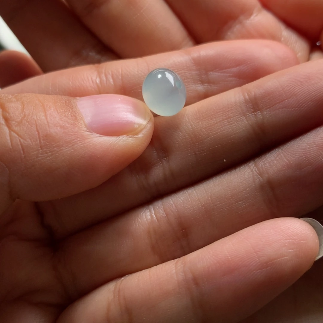 【闪购商品】翡翠散珠风**淡翡翠珠子卡9.3发现分6单付