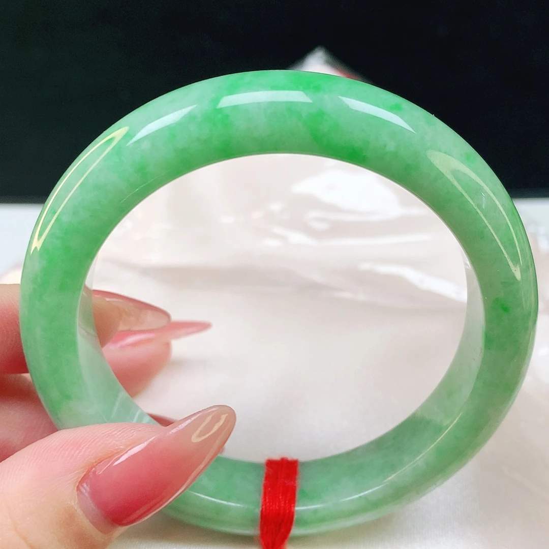 翡翠手镯未镶嵌天然翡翠2045